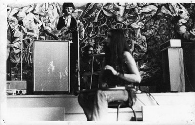 Ken_John_TeanaSydFF25Jan70.jpg